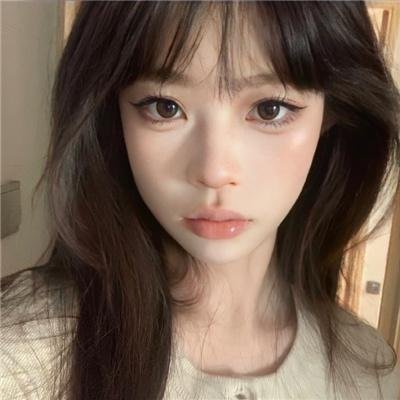 普通女高中生要做当地偶像